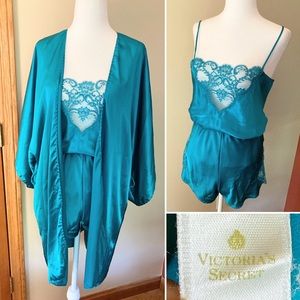 3 pc Set Vintage Victoria’s Secret Gold Crown Label Made in USA Teal Green Blue